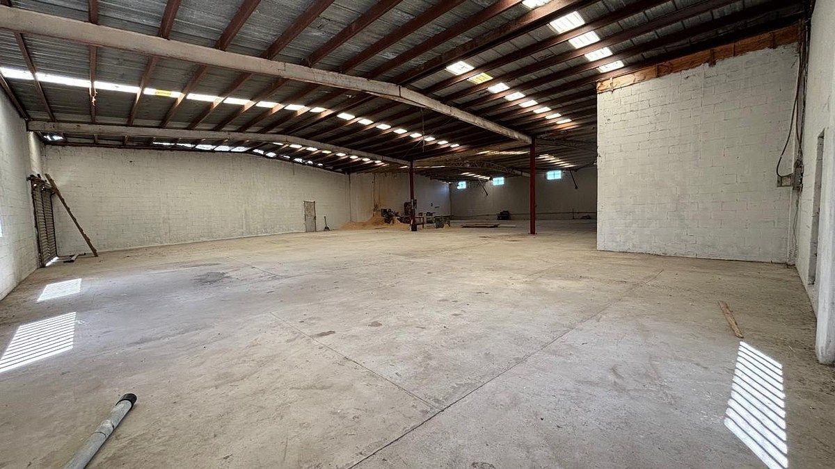 Galpão comercial em El Refugio, Tijuana, foto 14 de 16