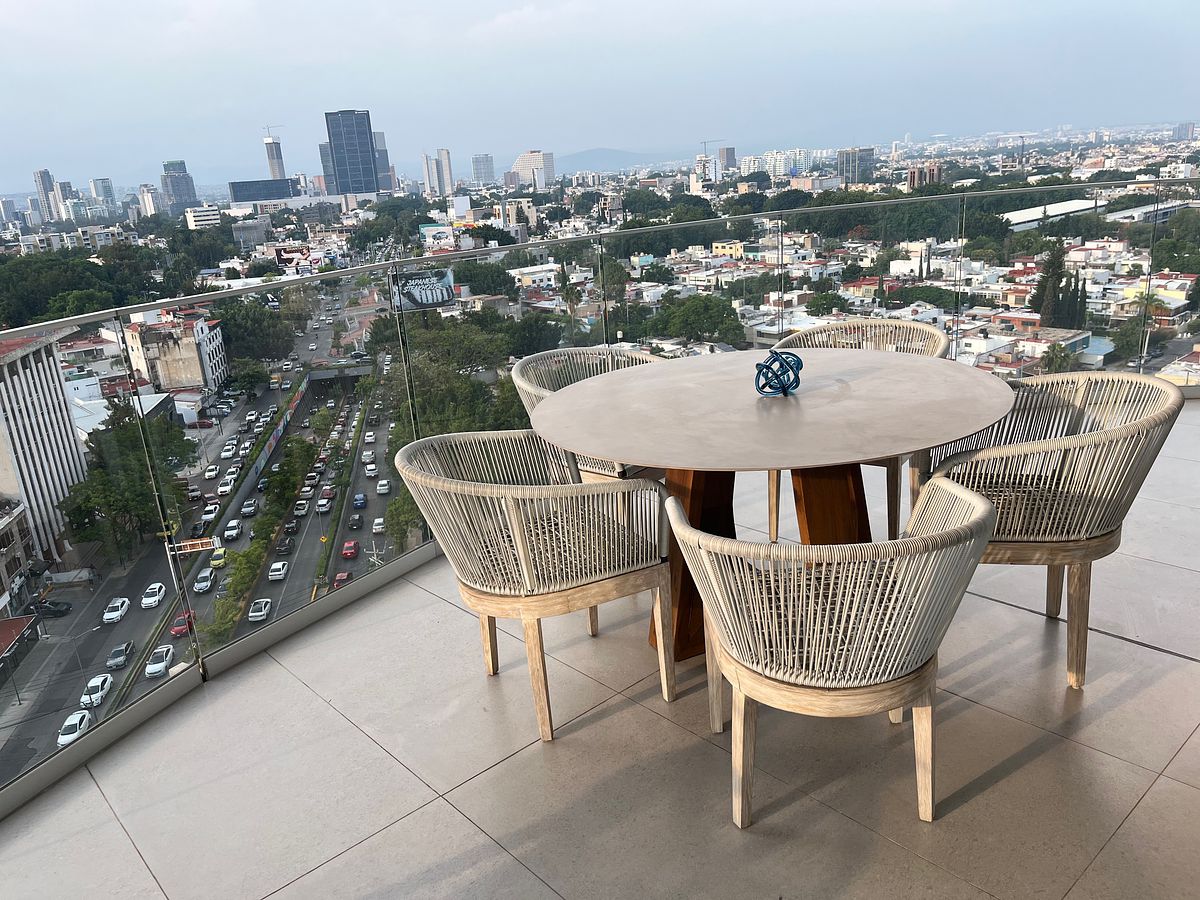 Departamento executivo para alugar, Garibaldi Residences! Área Providência, L Guevara, foto 1 de 12