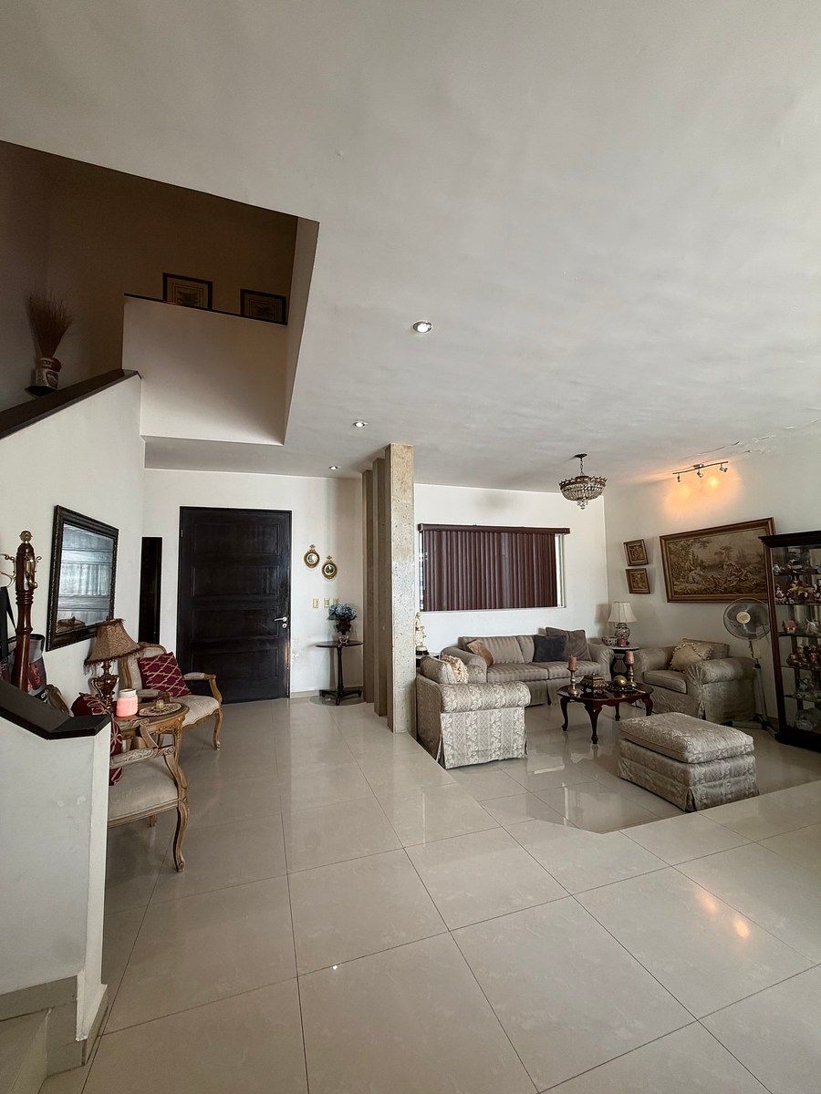 House in Cumbres Elite 8vo Sector, Monterrey, photo 6 of 25