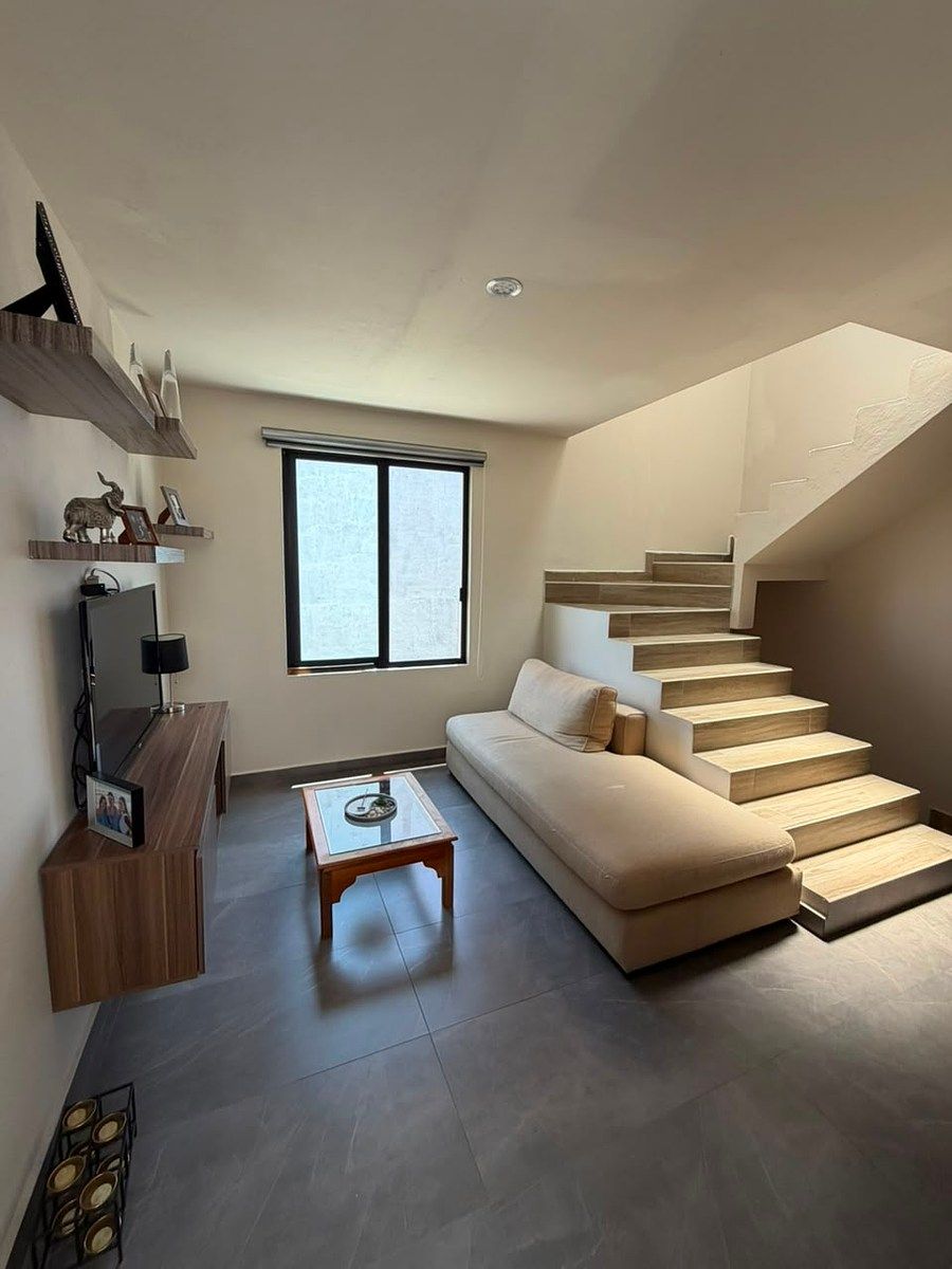 CASA EN VENTA EN BOSQUES VALLARTA - foto 2