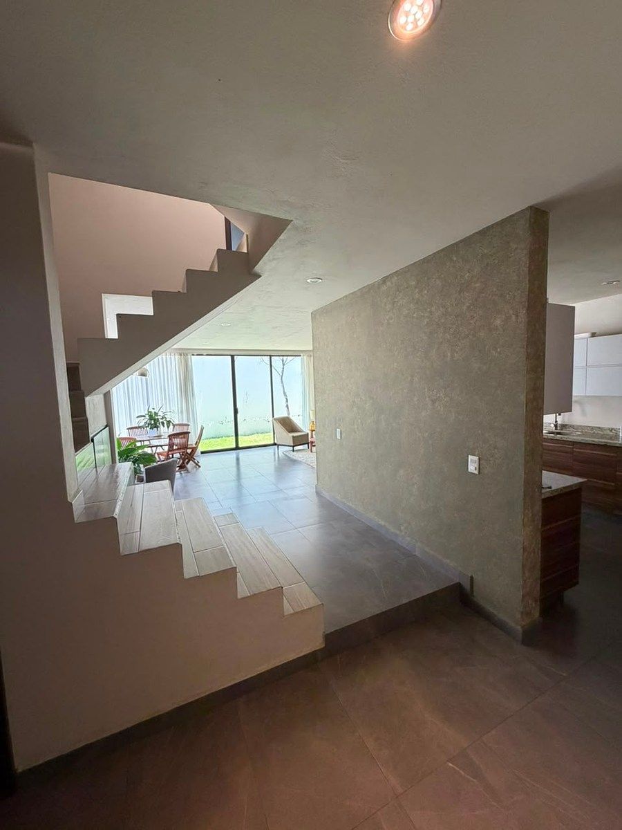 CASA EN VENTA EN BOSQUES VALLARTA - foto 3