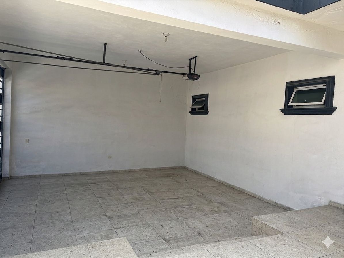 Casa em Las Cumbres 3 Sector, Monterrey, foto 14 de 15