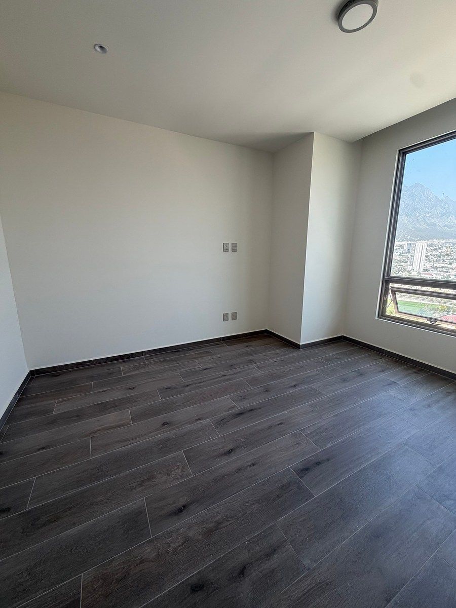 Apartment in Vía Cordillera, Santa Catarina, photo 17 of 37