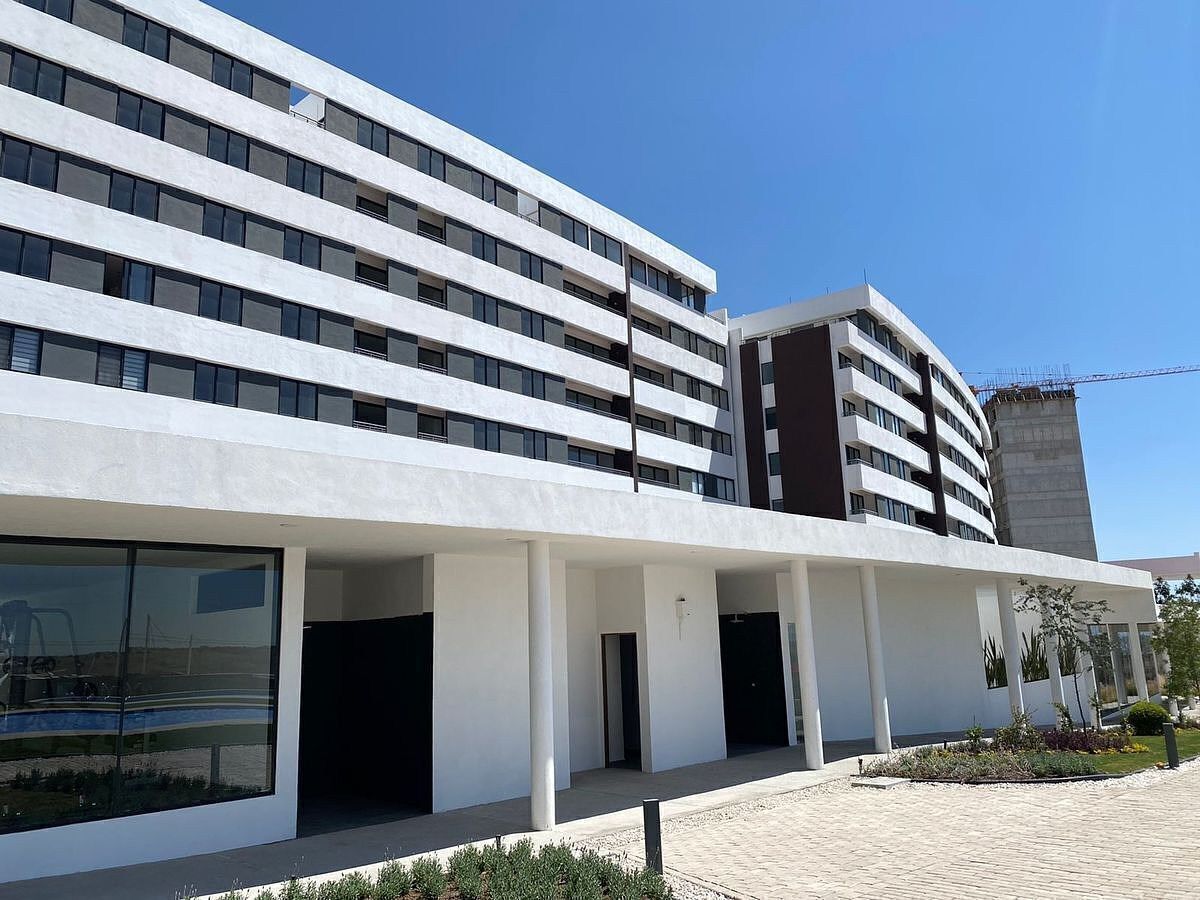 Amplo apartamento para alugar em Celesta, Altos Juriquilla! Andar 3, foto 1 de 38