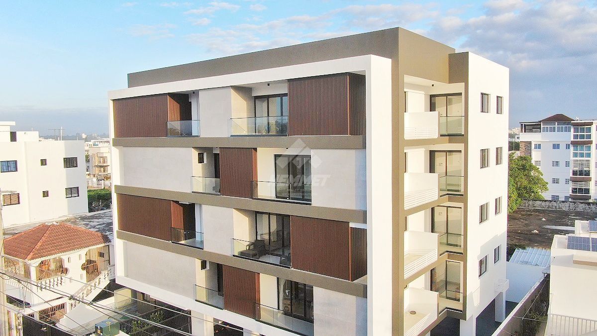 ESTUDIO ESTRENAR ASCENSOR Y AREA SOCIAL PROXIMO AL HOMS SANTIAGO, foto 1 de 16