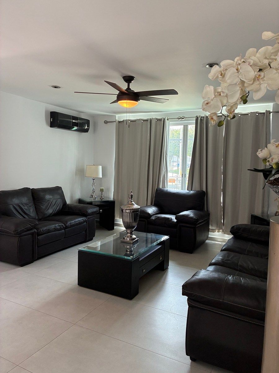 Casa em Cumbres, Zapopan, foto 2 de 13
