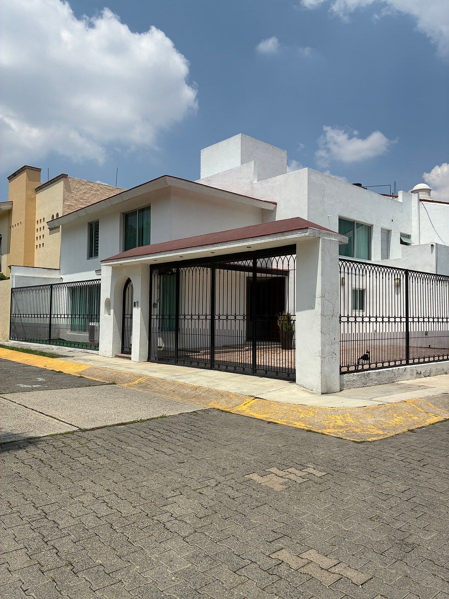 Casa à Venda | Condomínio Cumbres | Residencial Plaza Guadalupe, foto 1 de 13