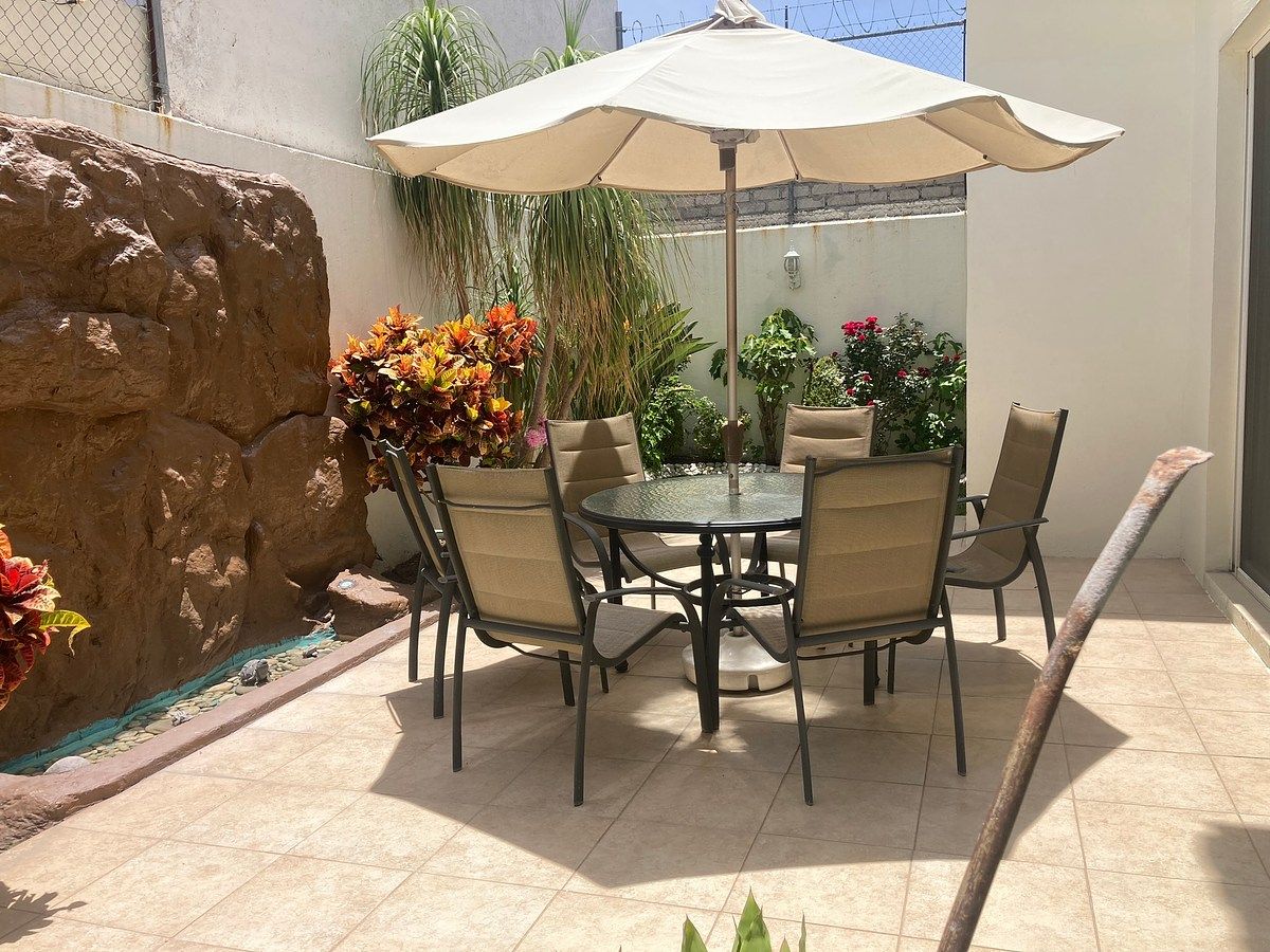 House in Gated Community in Pueblo Nuevo, Corregidora, photo 13 of 32