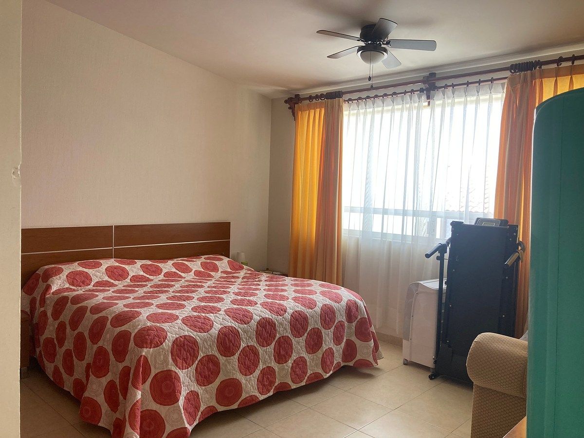 House in Gated Community in Pueblo Nuevo, Corregidora, photo 20 of 32