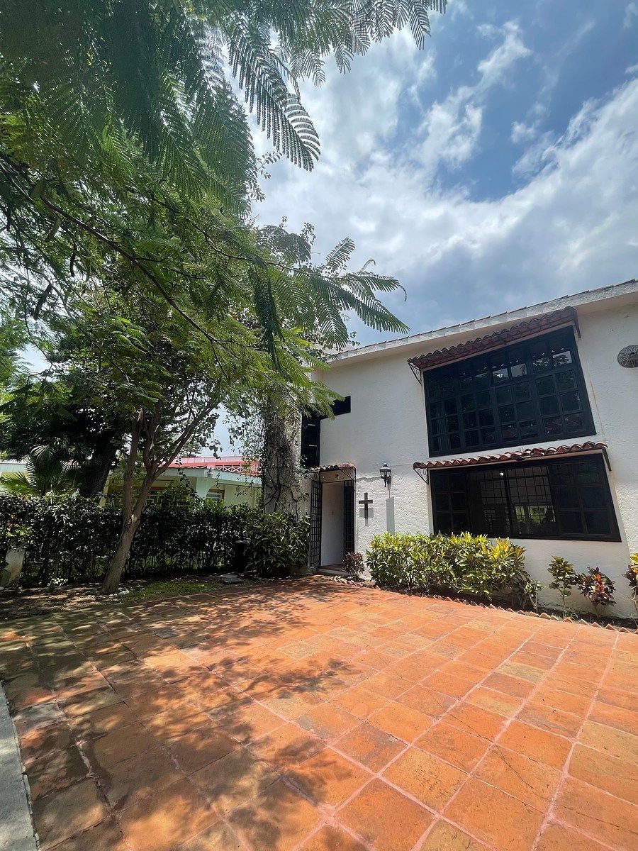 Casa en condominio en Lomas de Cocoyoc, Atlatlahucan, foto 2 de 44