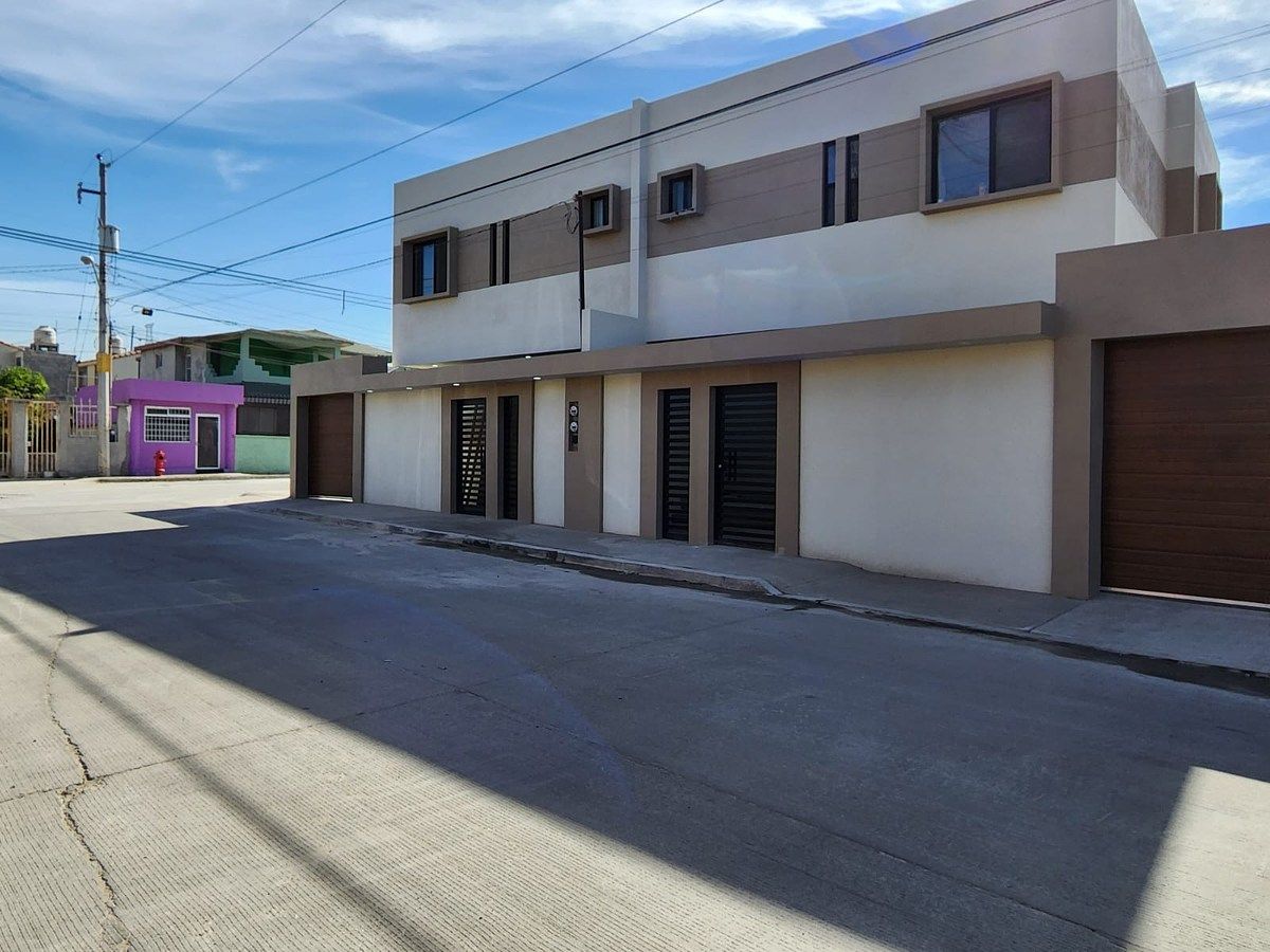 Casa em Jardín Dorado, Tijuana, foto 22 de 24