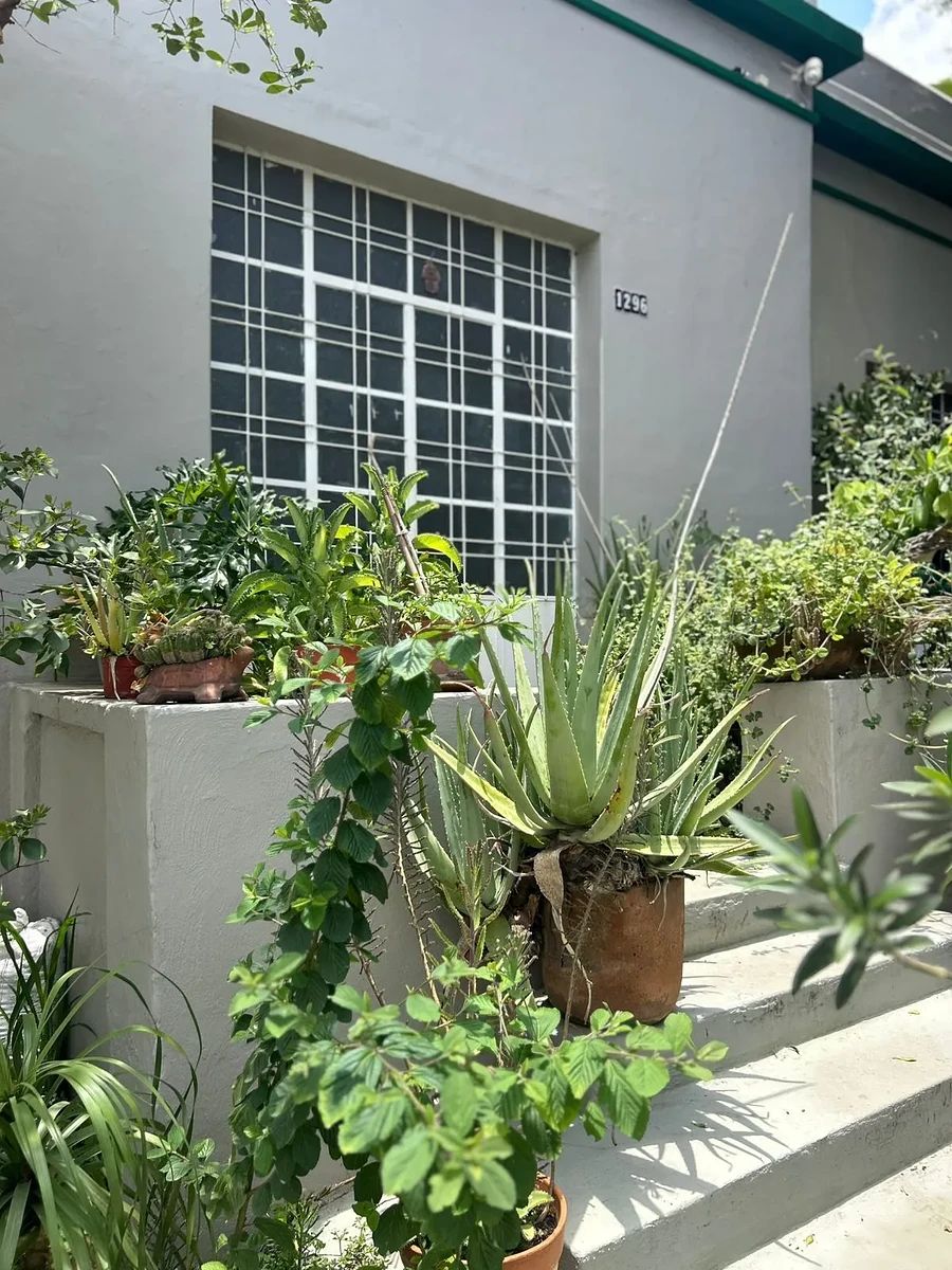 Hermosa casa uso comercial col americana, foto 1 de 21