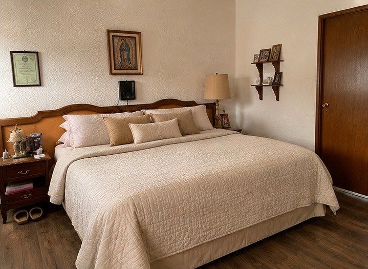 Recámara Principal con vestidor y baño, foto 14 de 18