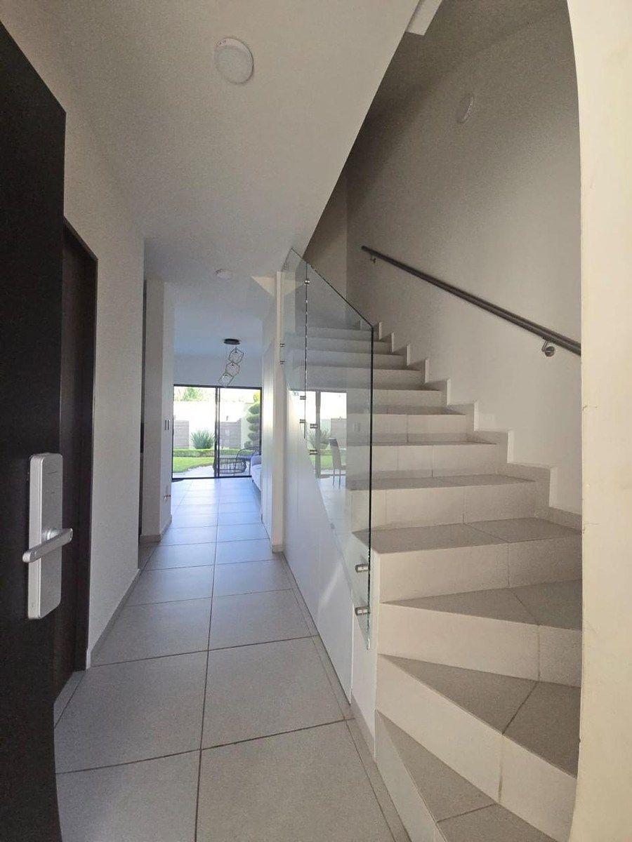 Casa em Porto Cumbres, García, foto 3 de 18