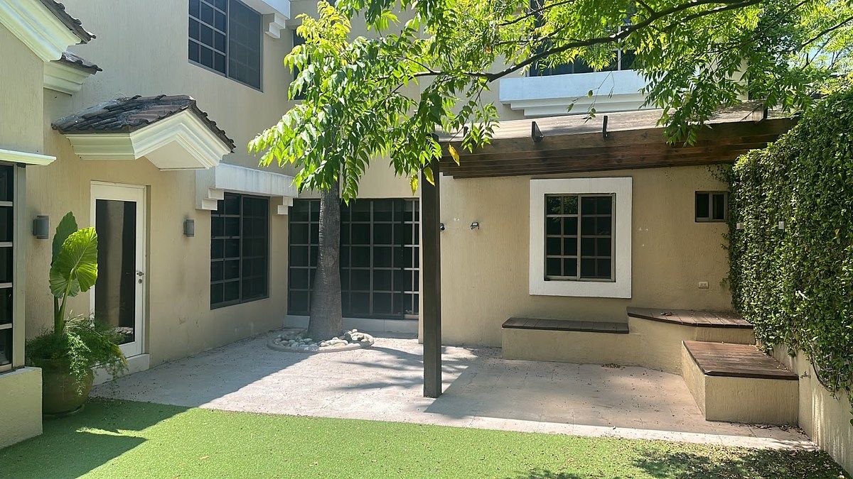 CASA PARA ALUGAR PALO BLANCO, foto 1 de 6