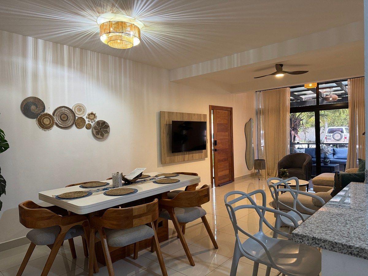 Very nice first floor apartment on The Malecon in Puerto Plata, photo 1 of 26