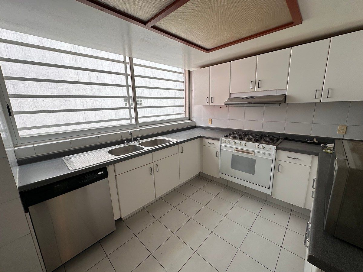 Apartment in Polanco V Sección, Miguel Hidalgo, photo 13 of 49