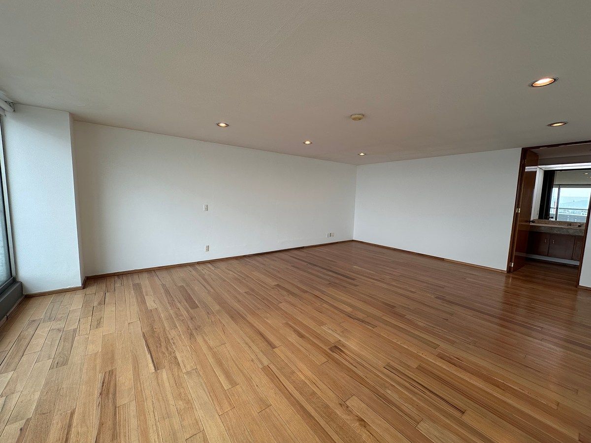 Apartment in Polanco V Sección, Miguel Hidalgo, photo 42 of 49