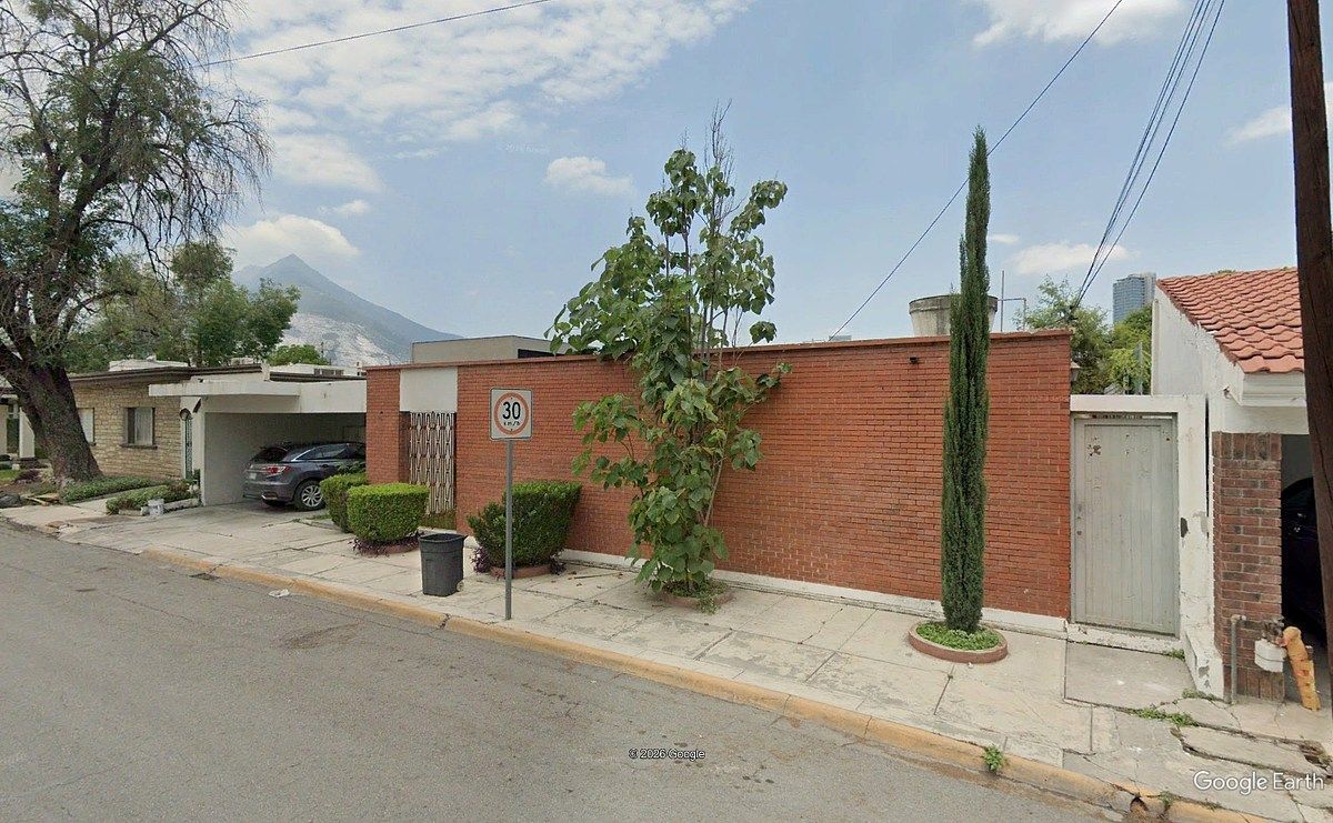 Sala Comercial em Fuentes del Valle, San Pedro Garza García, foto 5 de 11