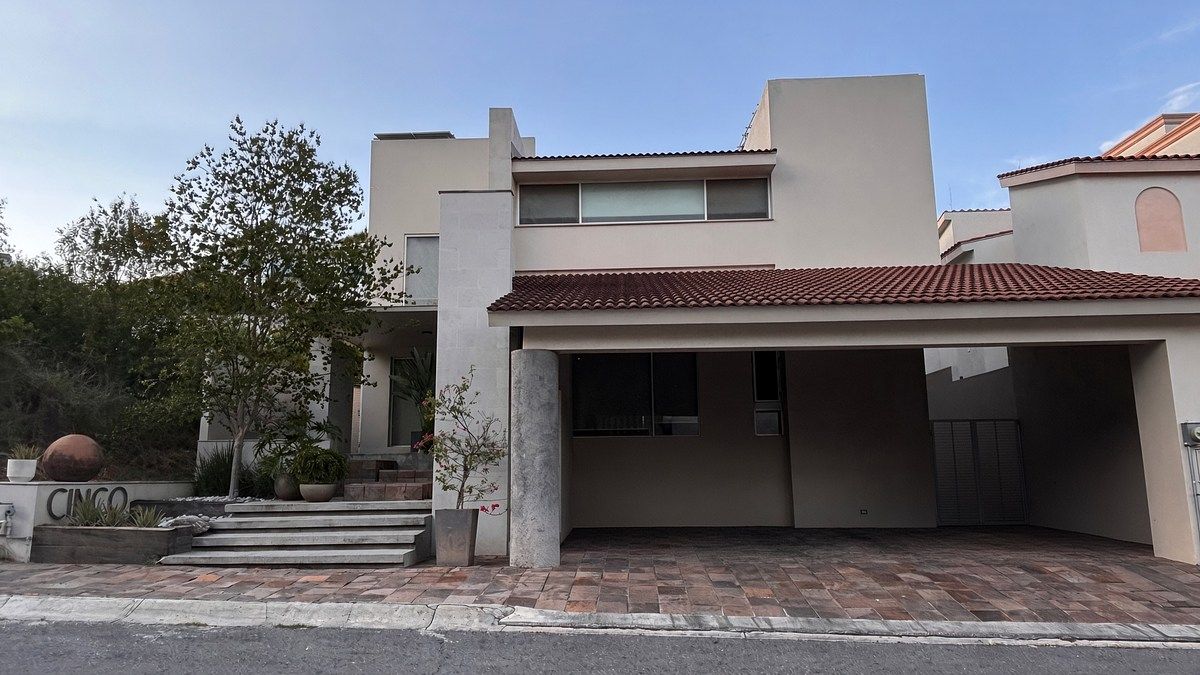 House in Sierra Alta 2  Sector, Monterrey, photo 9 of 10