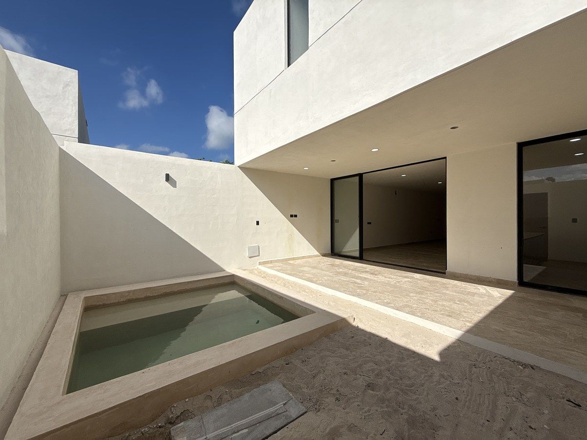 CASA EN VENTA EN CHICXULUB PUERTO, 2DA FILA , CASA DEL MAR , MODELO B - foto 3