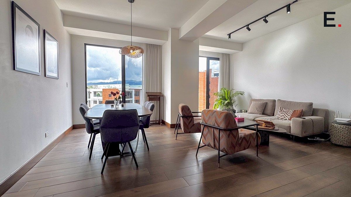 Penthouse en venta y renta - Casa Roble, Zona 14