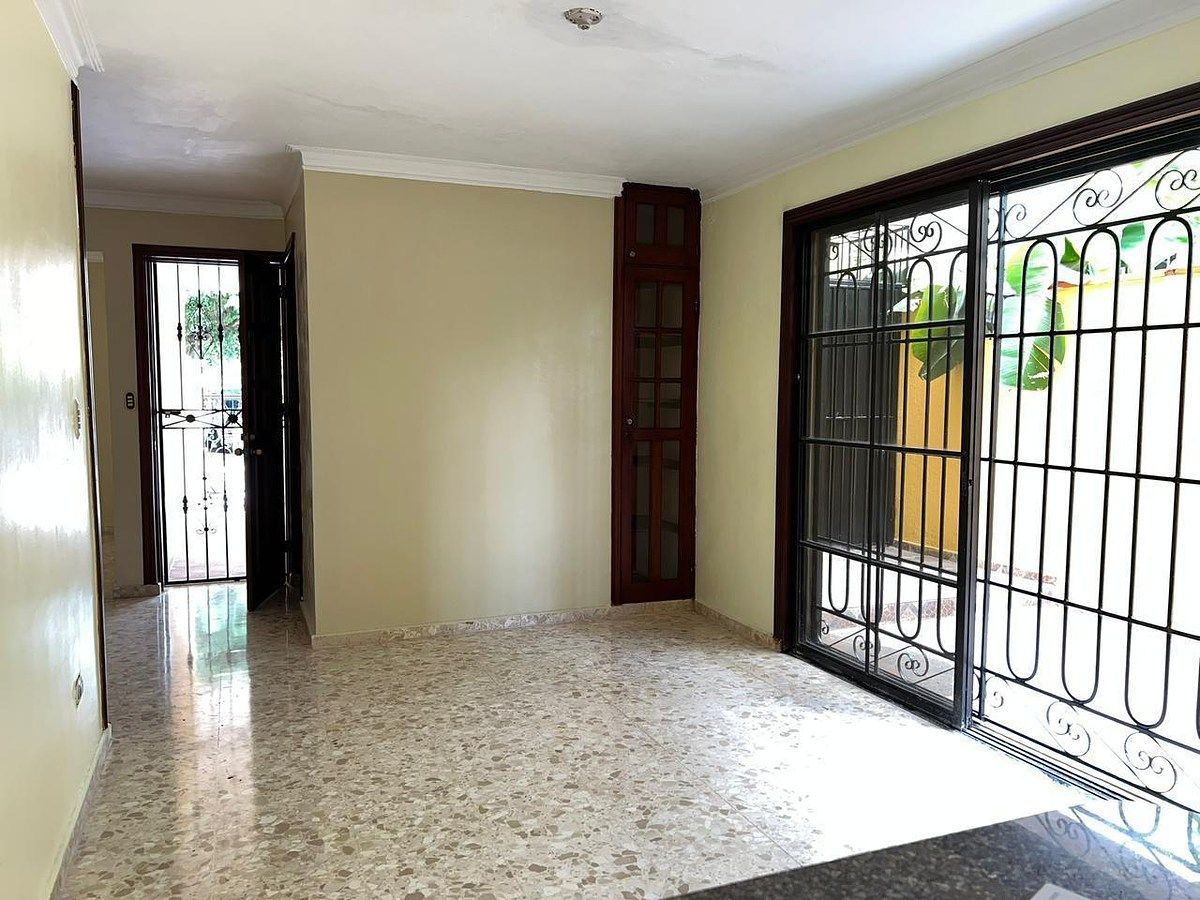 Casa en Alameda, Santo Domingo Oeste, foto 6 de 16