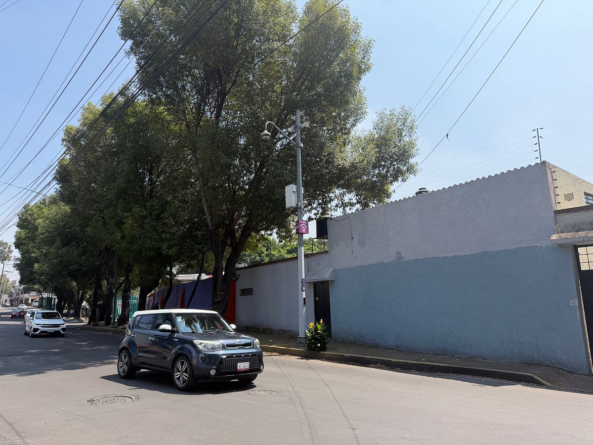 Casa com uso comercial em Santa María Tepepan, Xochimilco, foto 2 de 11