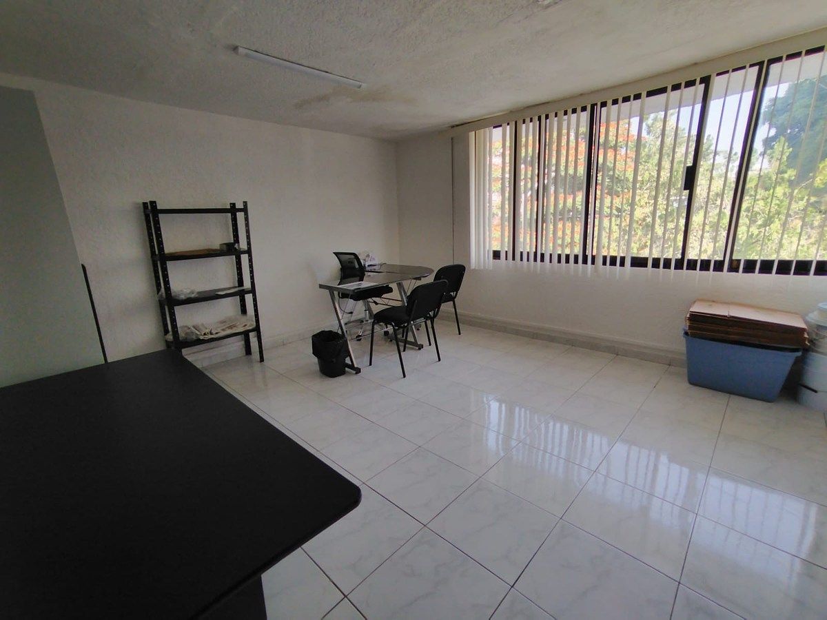 Office for rent with included services in Arcos Vallarta, photo 1 of 9
