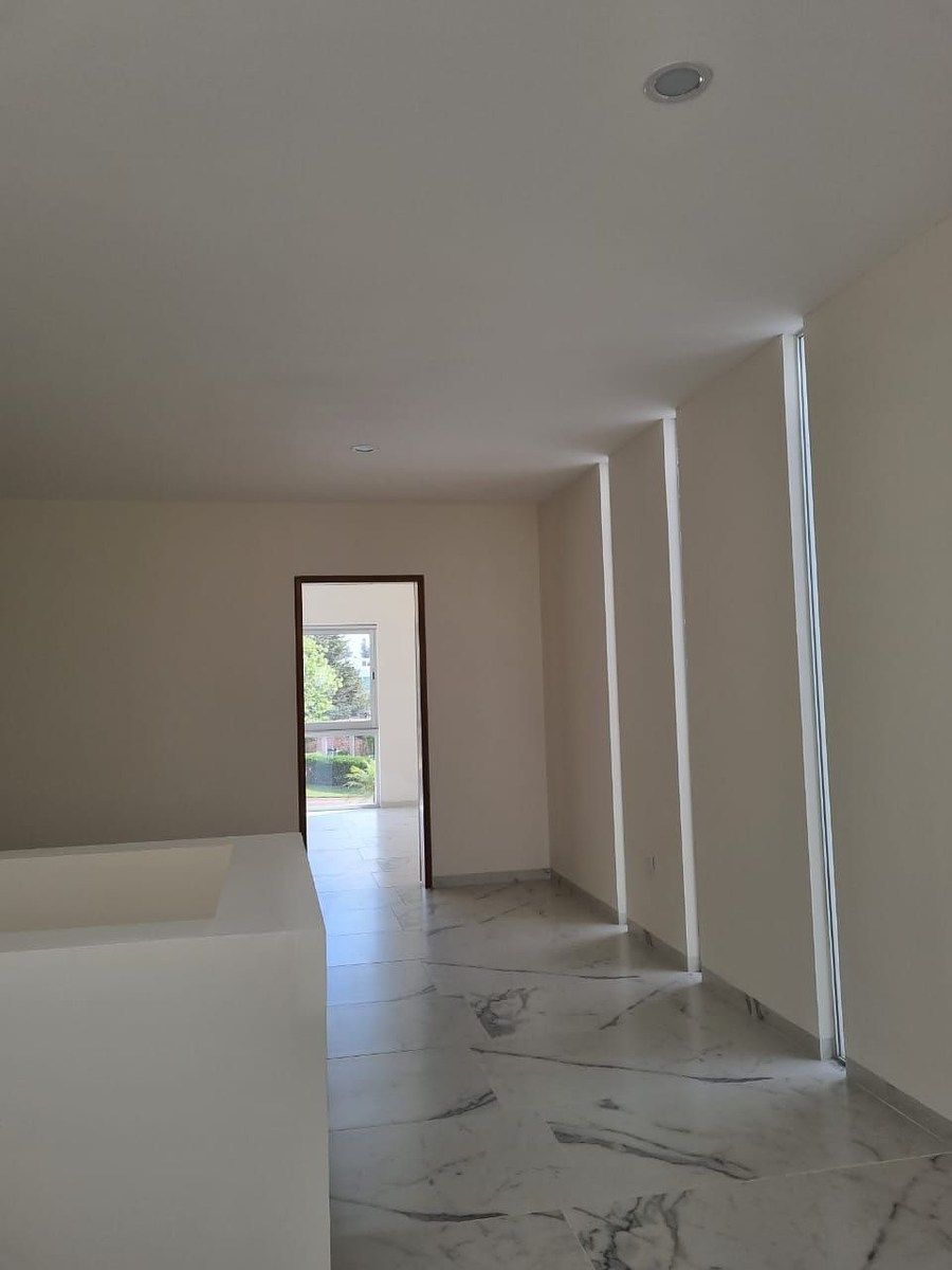 Casa em condomínio fechado em La Rioja, Tlajomulco de Zúñiga, foto 11 de 24