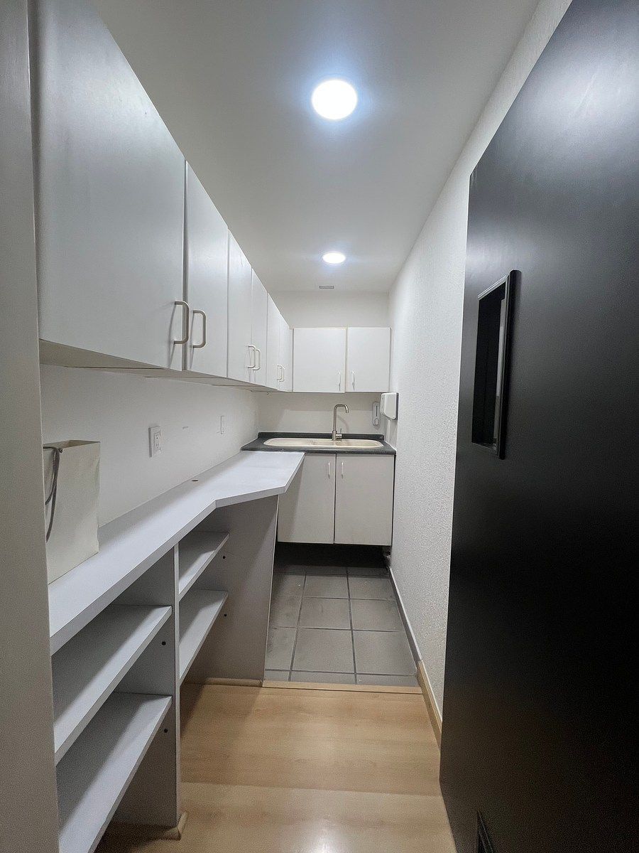 Office in Bosque de las Lomas, Miguel Hidalgo, photo 12 of 25