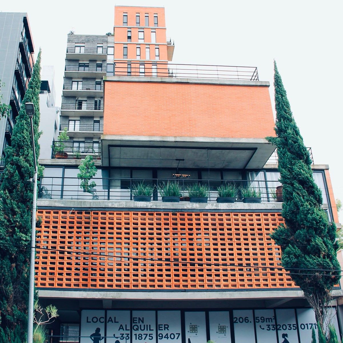 FURNISHED LOFT FOR RENT IN AMERICANA NEIGHBORHOOD, photo 1 of 15