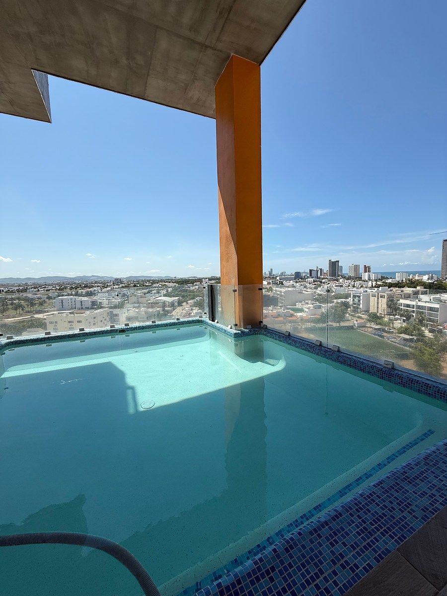 Departamento amueblado en Marina Mazatlán, foto 1 de 22