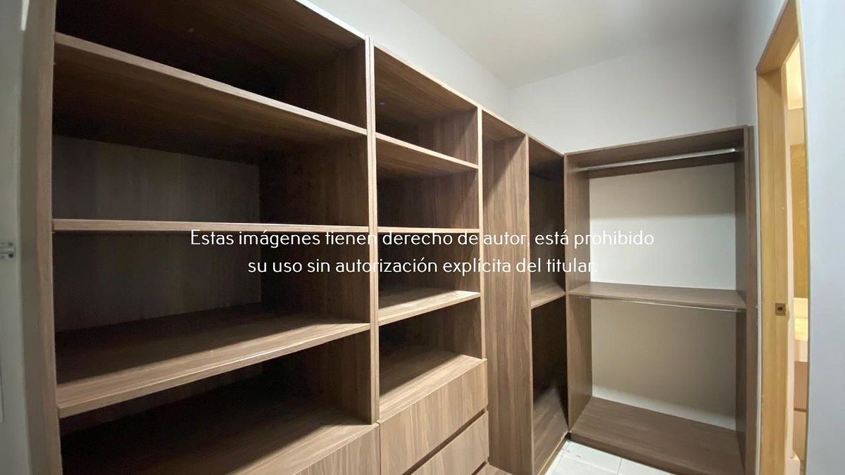 Ana Sur Walk-in Closet, foto 5 de 17