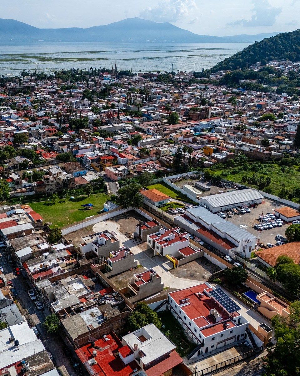 Land for sale in Chapala Center, photo 1 of 5