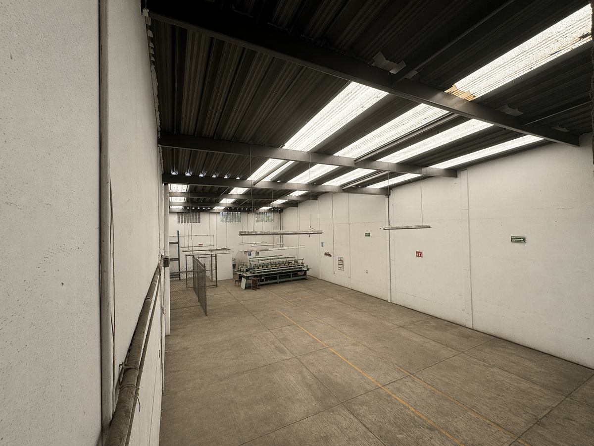 Galpão comercial em Postes Cuates (Federalismo), Guadalajara, foto 6 de 16