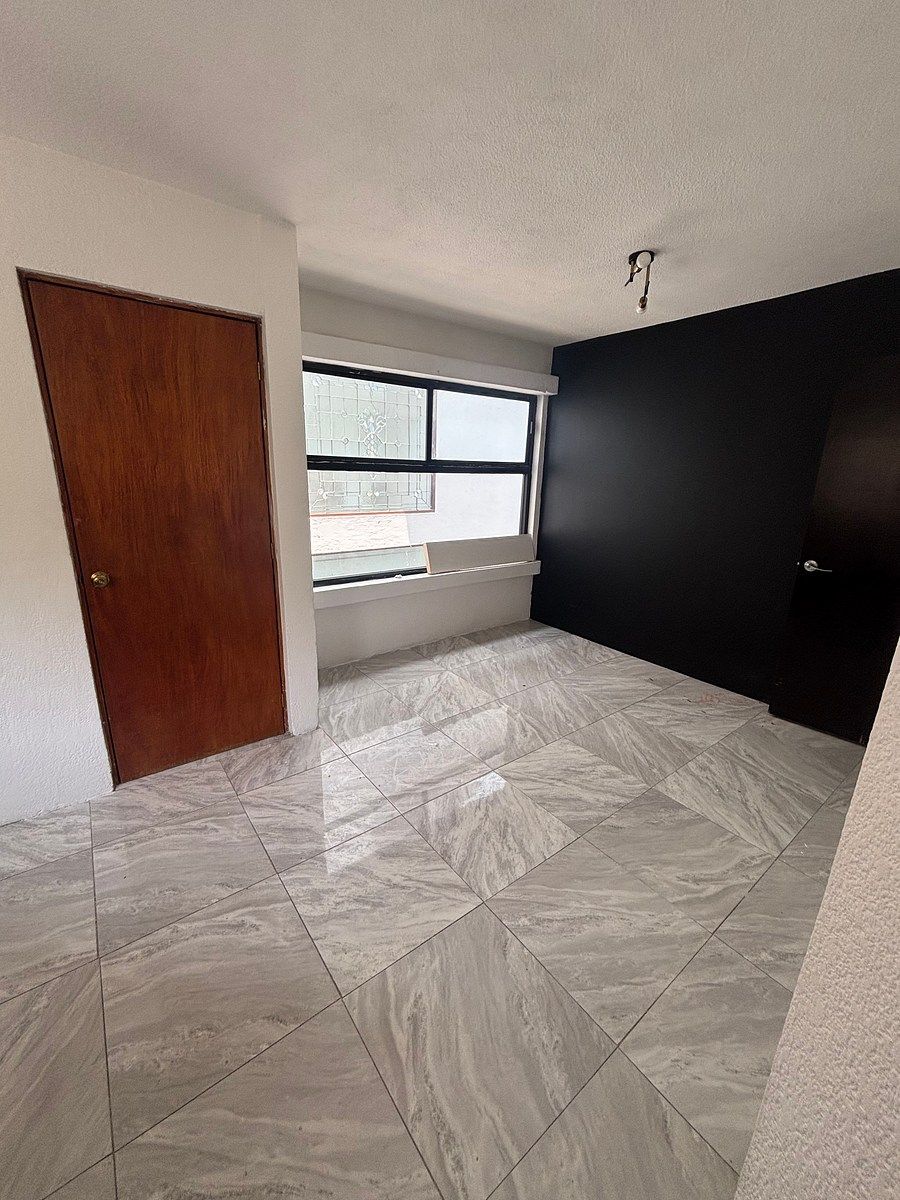Casa em Condado de Sayavedra, Atizapán de Zaragoza, foto 4 de 32