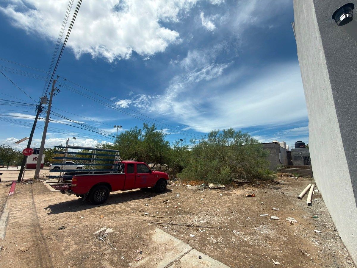 Lot in Las Américas, La Paz, photo 2 of 5