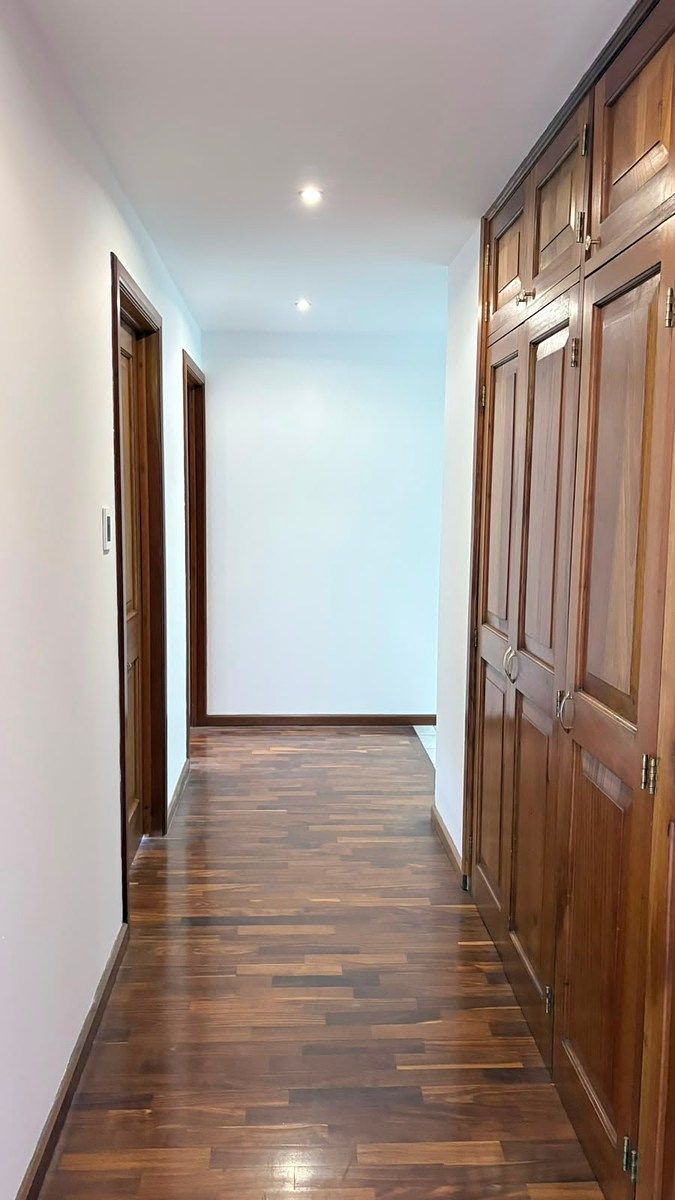 Apartamento en Zona 10, Guatemala, foto 7 de 16