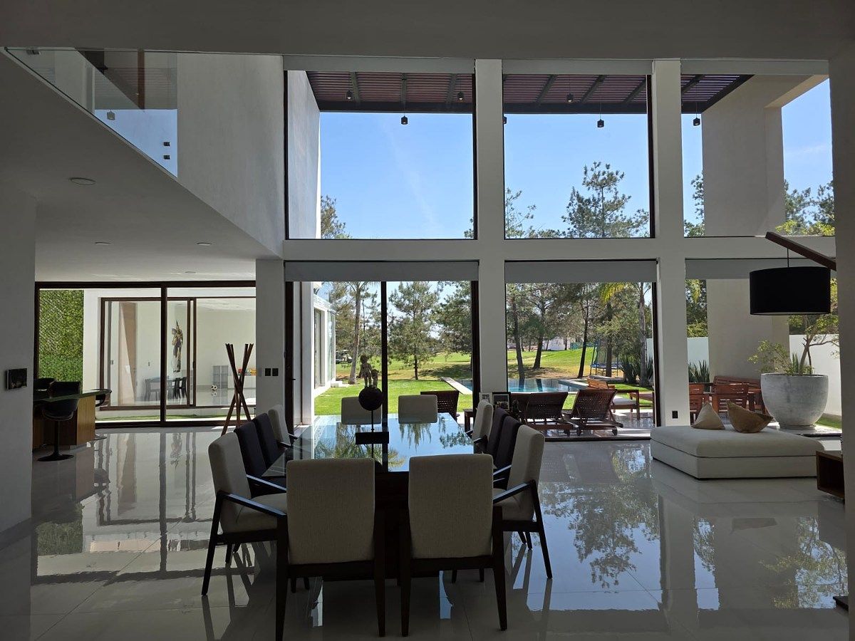 DID-IRXQN Casa de Lujo en Venta en El Bosque Country Club, León