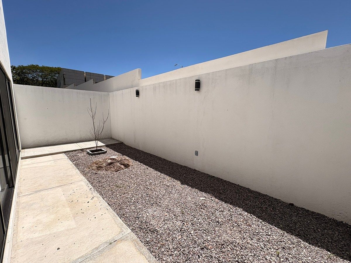 House in Gated Community in Grand Preserve, Querétaro, photo 12 of 18