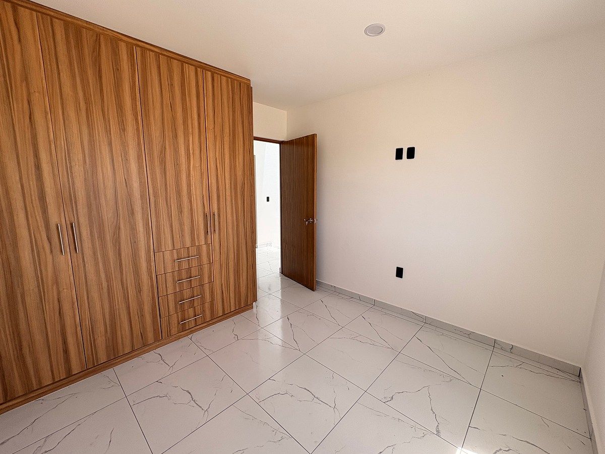 House in Gated Community in Grand Preserve, Querétaro, photo 13 of 18