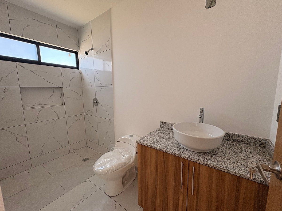 House in Gated Community in Grand Preserve, Querétaro, photo 17 of 18