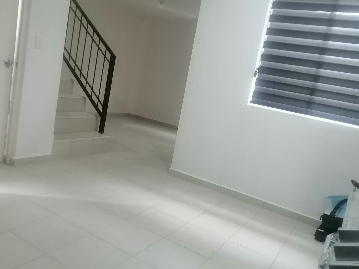 Casa em Lomas de Fátima, Juárez, foto 8 de 17