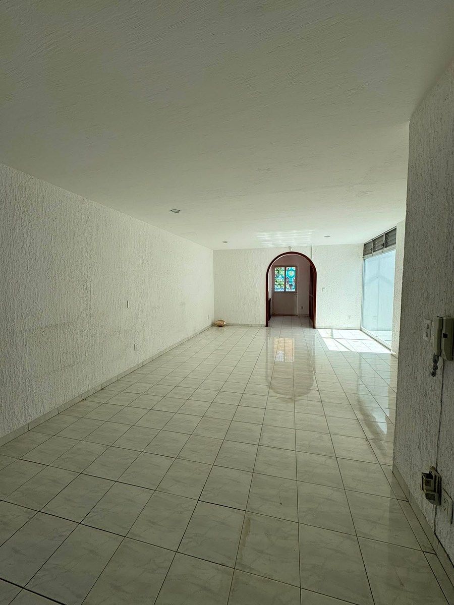 House in Prados de Providencia, Guadalajara, photo 8 of 23