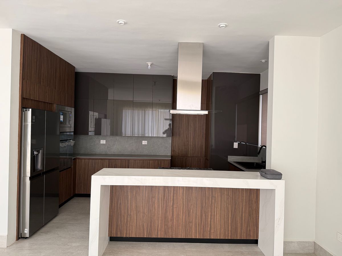 Casa en condominio en Amara, Santiago, foto 4 de 17