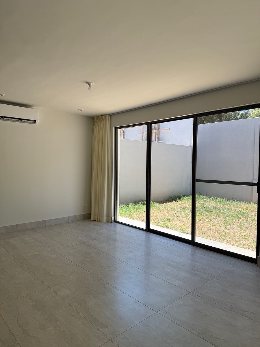 Casa en condominio en Amara, Santiago, foto 8 de 17