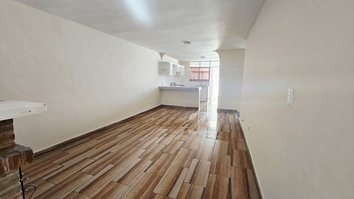 Casa en Jardines Coloniales, Saltillo, foto 4 de 11