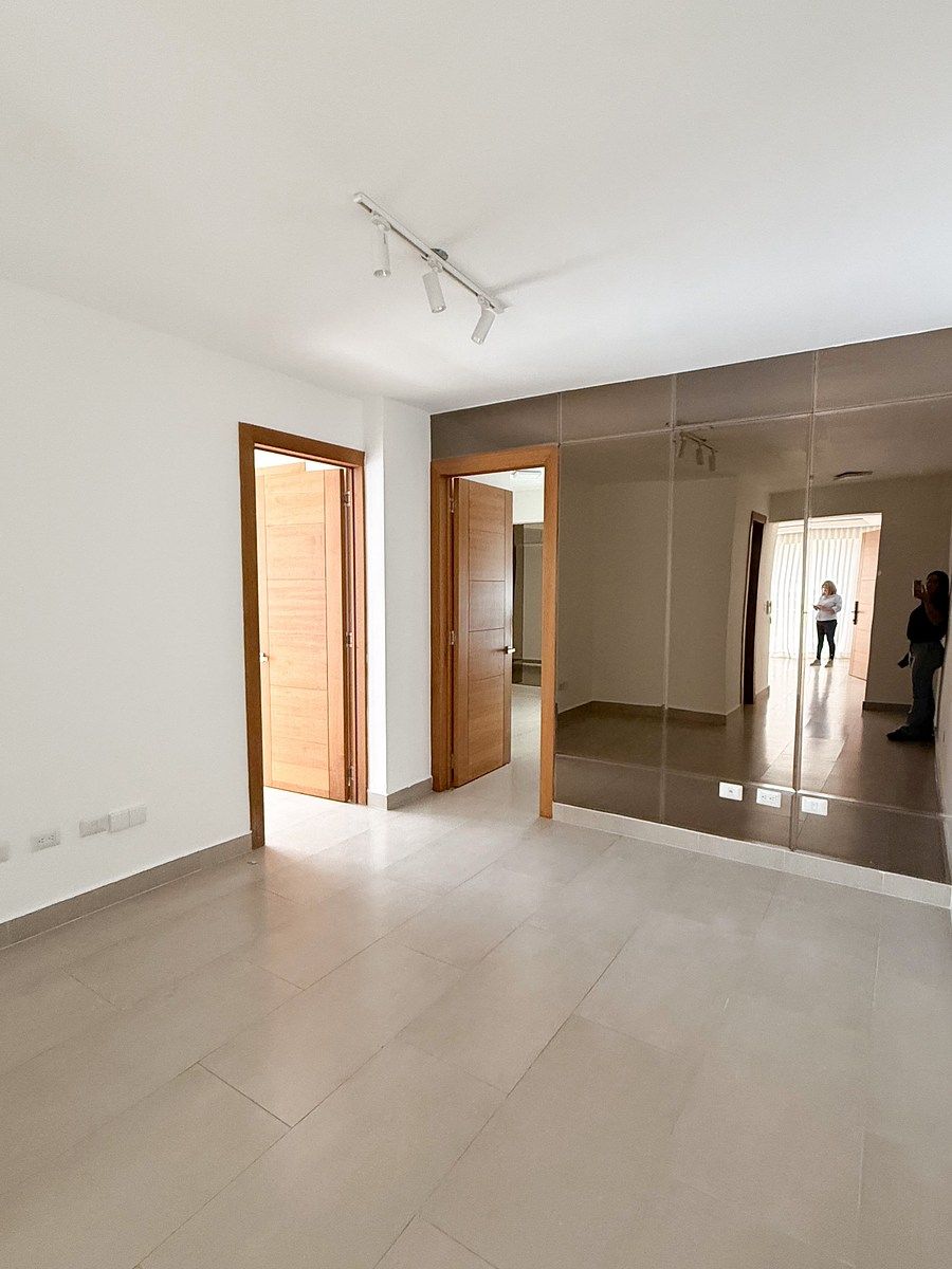 Apartamento en Mirador Sur, Santo Domingo Centro (Distrito Nacional), foto 3 de 14