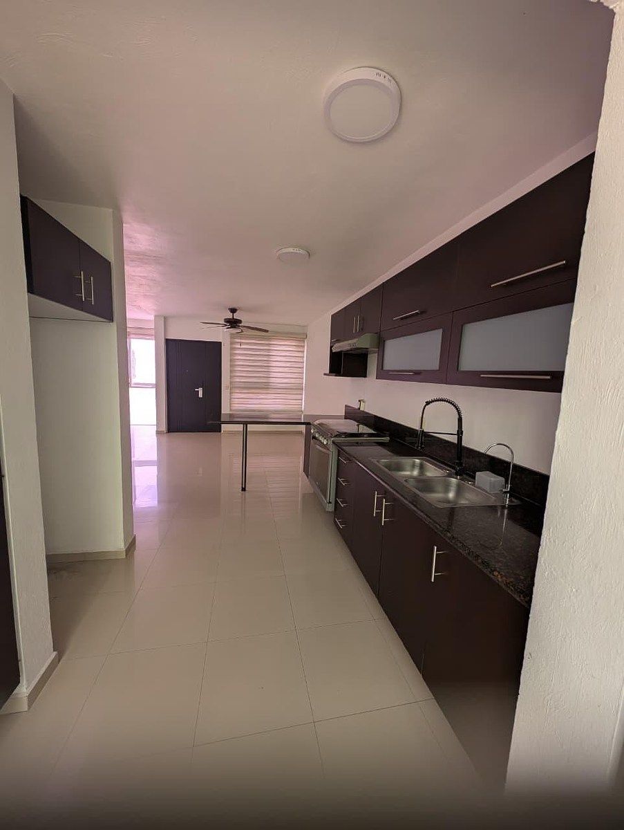 Venta de Casa en Senderos Monteverde, foto 1 de 16